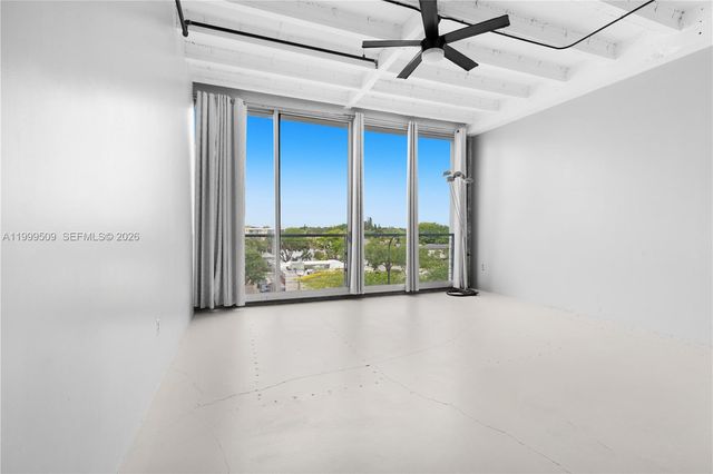 8101 Biscayne Blvd R-414, Miami, FL 33138