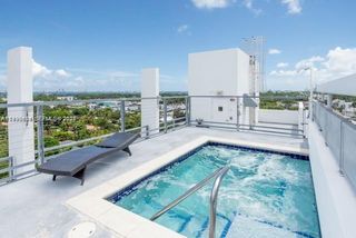 8101 Biscayne Blvd R-414, Miami, FL 33138