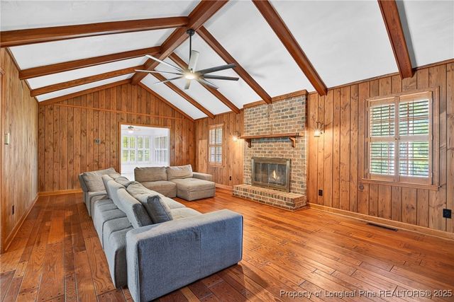 615 E 3rd Avenue, Red Springs, NC 28377