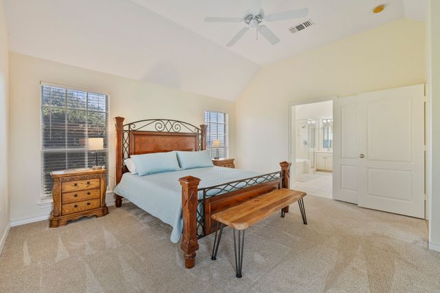 1605 Crow Creek Drive, Granbury, TX 76049