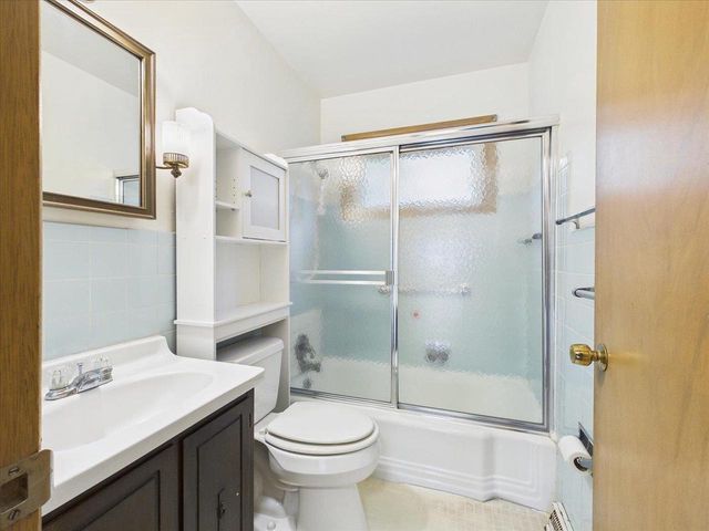 1710 Thackeray Road, Madison, WI 53704