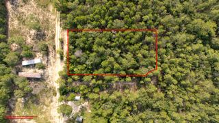 7 8 9 10 Tarpon Lane, Defuniak Springs, FL 32433