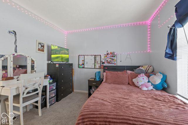 10223 Park Valley, Indianapolis, IN 46229