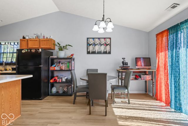 10223 Park Valley, Indianapolis, IN 46229