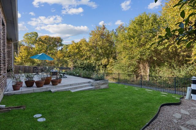 807 Dove Trail, Euless, TX 76039