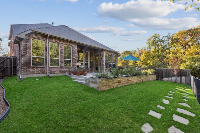 807 Dove Trail, Euless, TX 76039