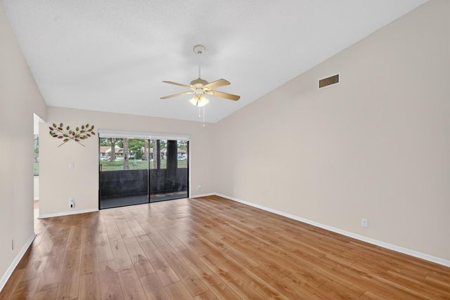 6105 Fairfield Circle, Greenacres, FL 33463