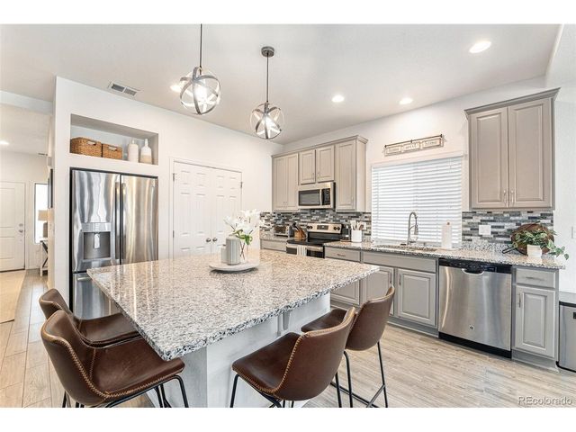 18253 E 52nd Ave, Denver, CO 80249