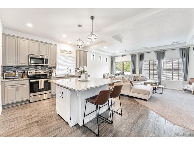 18253 E 52nd Ave, Denver, CO 80249