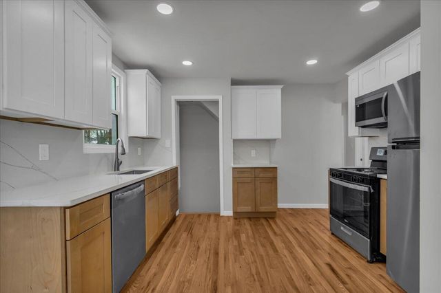 19303 Hubbell Avenue, Detroit City, MI 48235