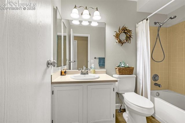 1240 Quinlan Court, Colorado Springs, CO 80911