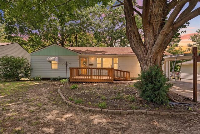 2816 S Overton Avenue, Independence, MO 64053