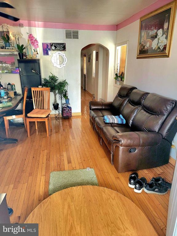 243 N 40TH ST, Pennsauken, NJ 08110