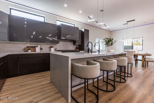 2536 E Indianola Avenue, Phoenix, AZ 85016