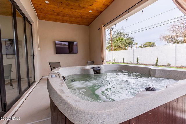 2536 E Indianola Avenue, Phoenix, AZ 85016