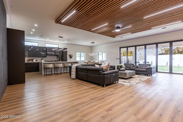 2536 E Indianola Avenue, Phoenix, AZ 85016