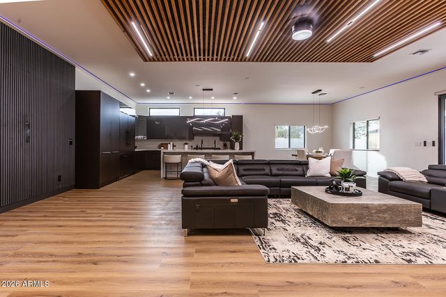 2536 E Indianola Avenue, Phoenix, AZ 85016