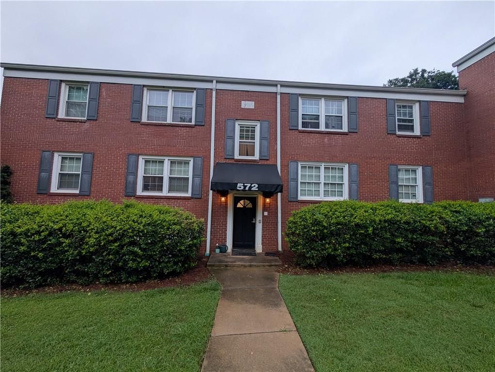 572 Goldsboro NE Road B, Atlanta, GA 30307