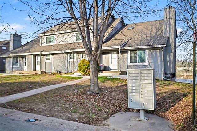 6340-6346 Hallet Street, Shawnee, KS 66216
