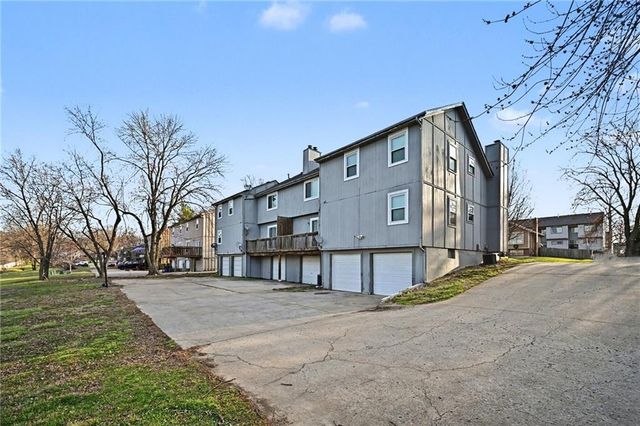 6340-6346 Hallet Street, Shawnee, KS 66216