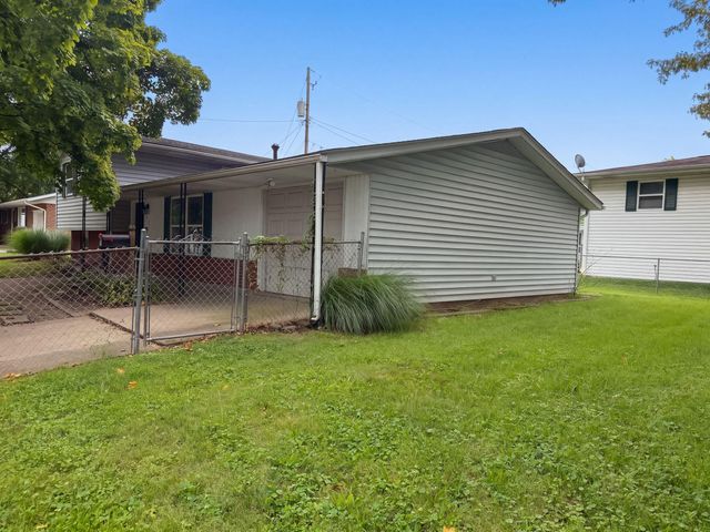 55 Fieldpoint Road, Heath, OH 43056