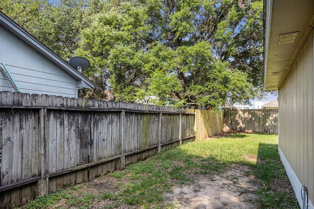2203 Crosscoach Lane, Katy, TX 77449