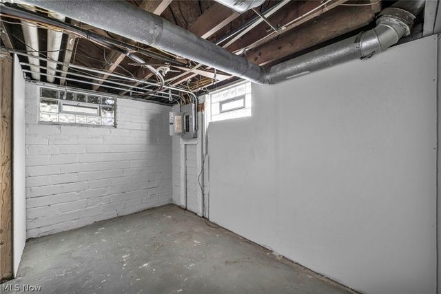 17913 Flamingo Avenue, Cleveland, OH 44135