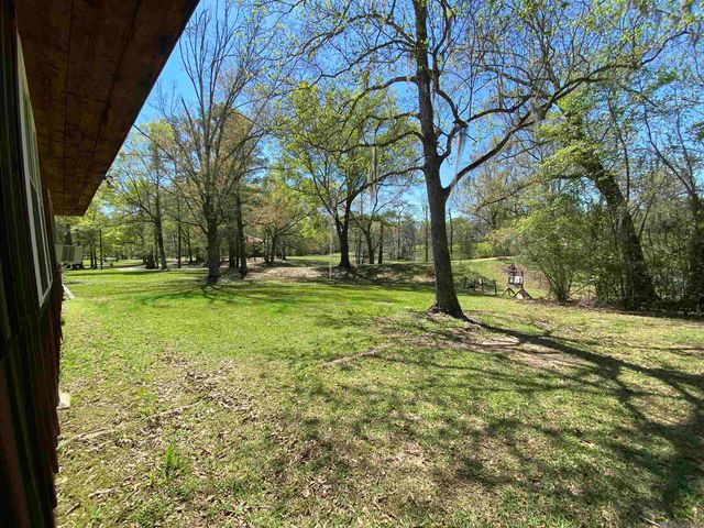 11077 Lawrence Rd, Hammond, LA 70403