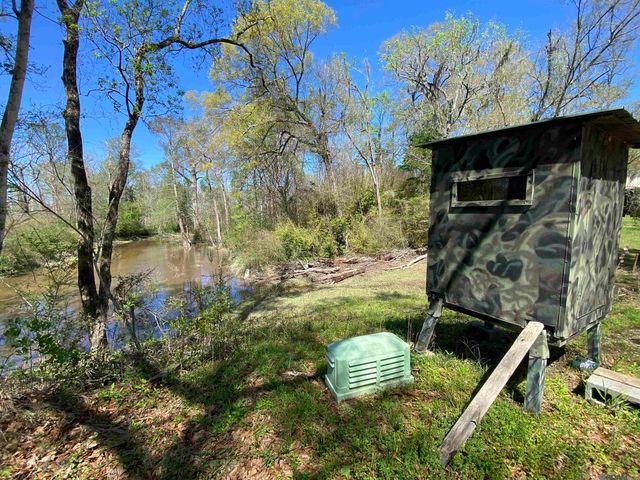 11077 Lawrence Rd, Hammond, LA 70403