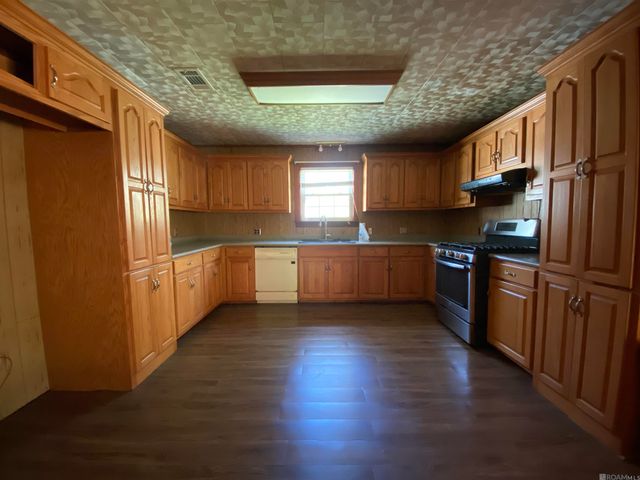 11077 Lawrence Rd, Hammond, LA 70403