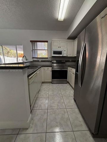 5200 NW 109th Ave 5, Doral, FL 33178