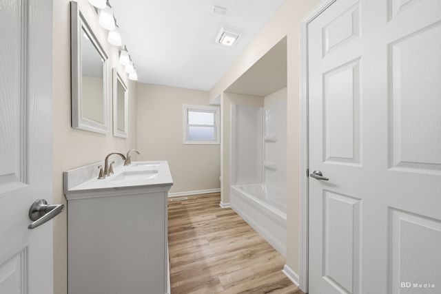 15118 Hillside Avenue, Oak Forest, IL 60452