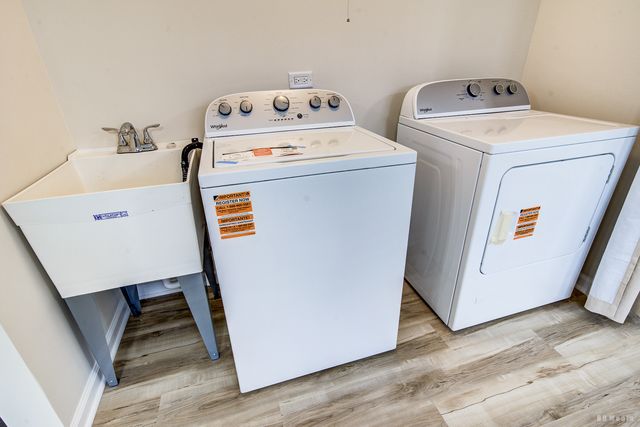 15118 Hillside Avenue, Oak Forest, IL 60452