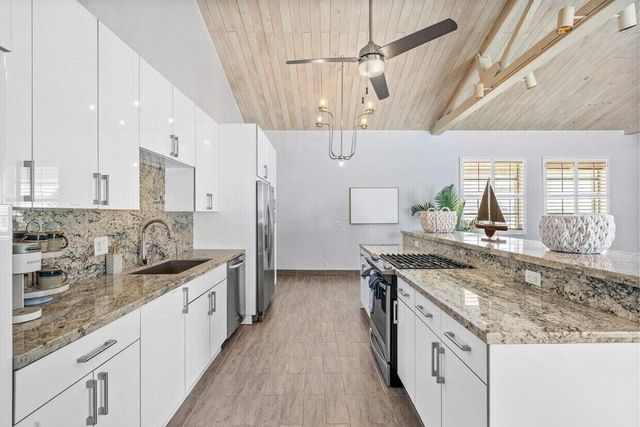 419 E Atlantic Avenue, Delray Beach, FL 33483