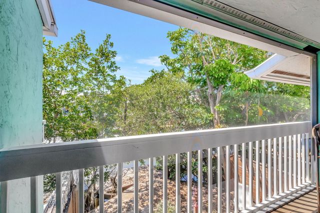 626 Mariners Way, Boynton Beach, FL 33435