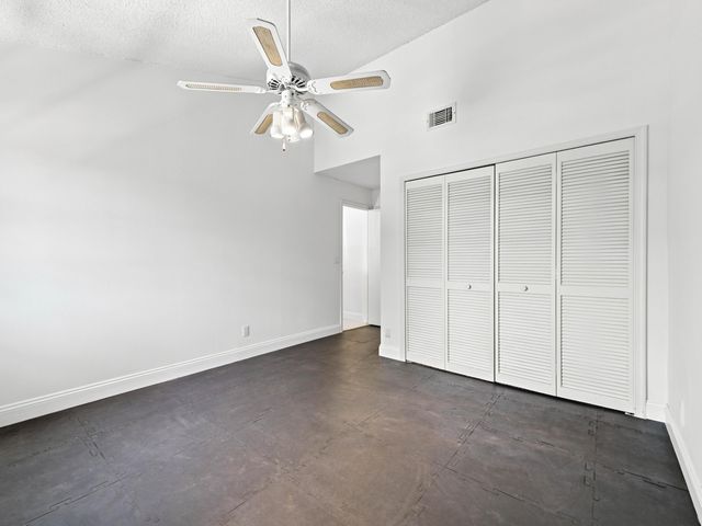 626 Mariners Way, Boynton Beach, FL 33435
