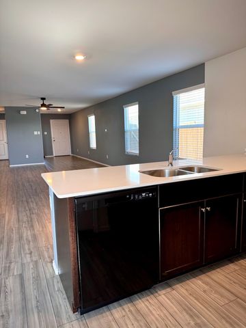 3221 Coyote Way, Mckinney, TX 75071