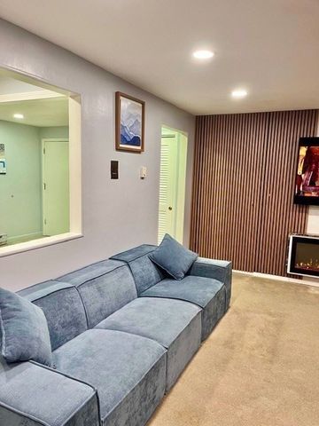 23 spence Spencer Rd 26F, Boxborough, MA 01719