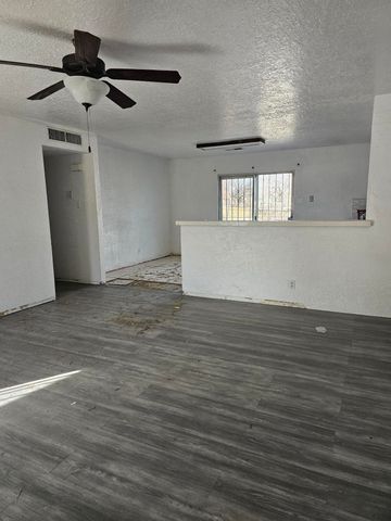 10613 Benavides Road SW, Albuquerque, NM 87121