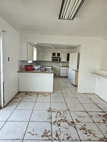 10613 Benavides Road SW, Albuquerque, NM 87121