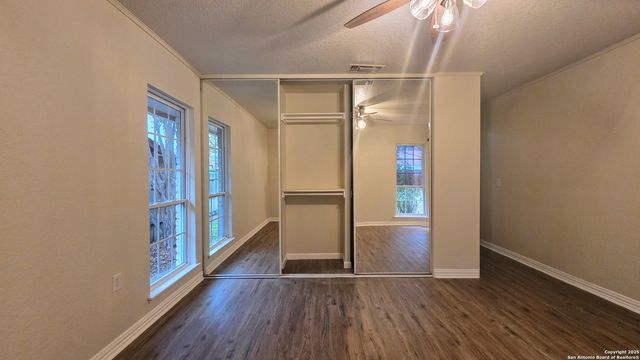 12426 MAGNIFICO ST, San Antonio, TX 78233