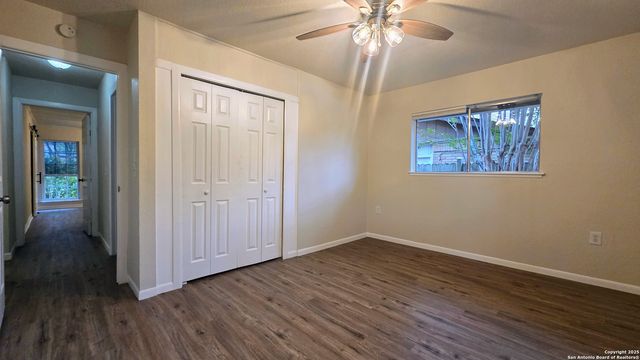 12426 MAGNIFICO ST, San Antonio, TX 78233