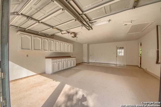 12426 MAGNIFICO ST, San Antonio, TX 78233