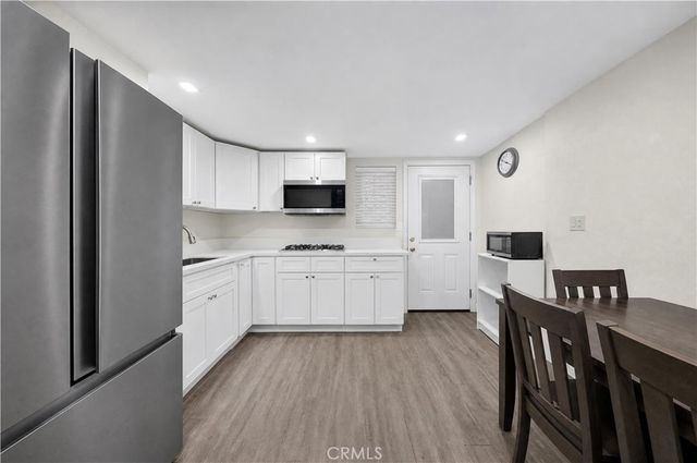 3360 Southern Avenue, South Gate, CA 90280