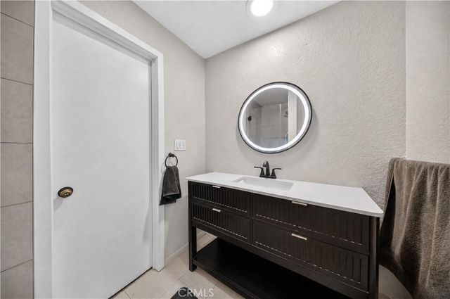 3360 Southern Avenue, South Gate, CA 90280