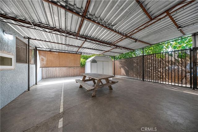 3360 Southern Avenue, South Gate, CA 90280