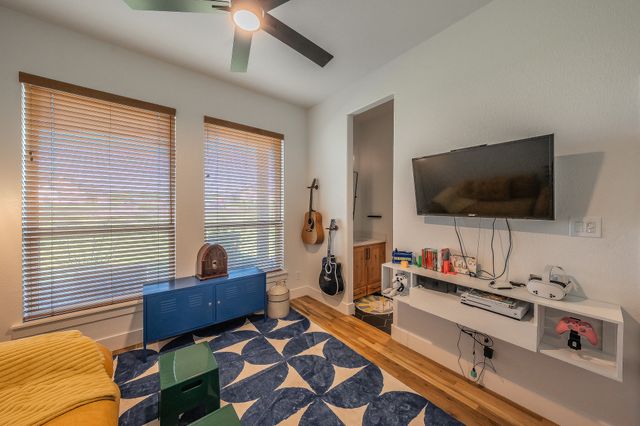 505 N Saddle Horn Court, Weatherford, TX 76087