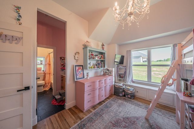 505 N Saddle Horn Court, Weatherford, TX 76087