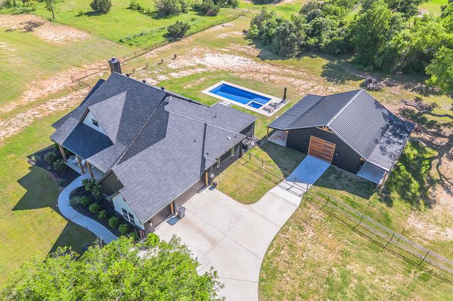 505 N Saddle Horn Court, Weatherford, TX 76087