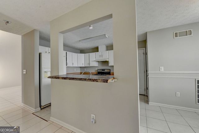 2262 Halcyon Way WAY, Lawrenceville, GA 30044